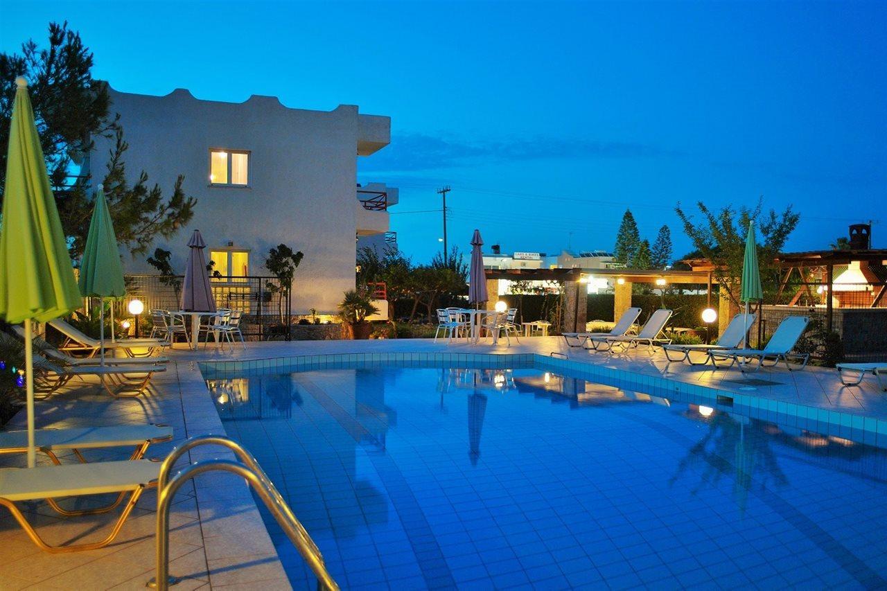 Altis Hotel Malia Exteriör bild