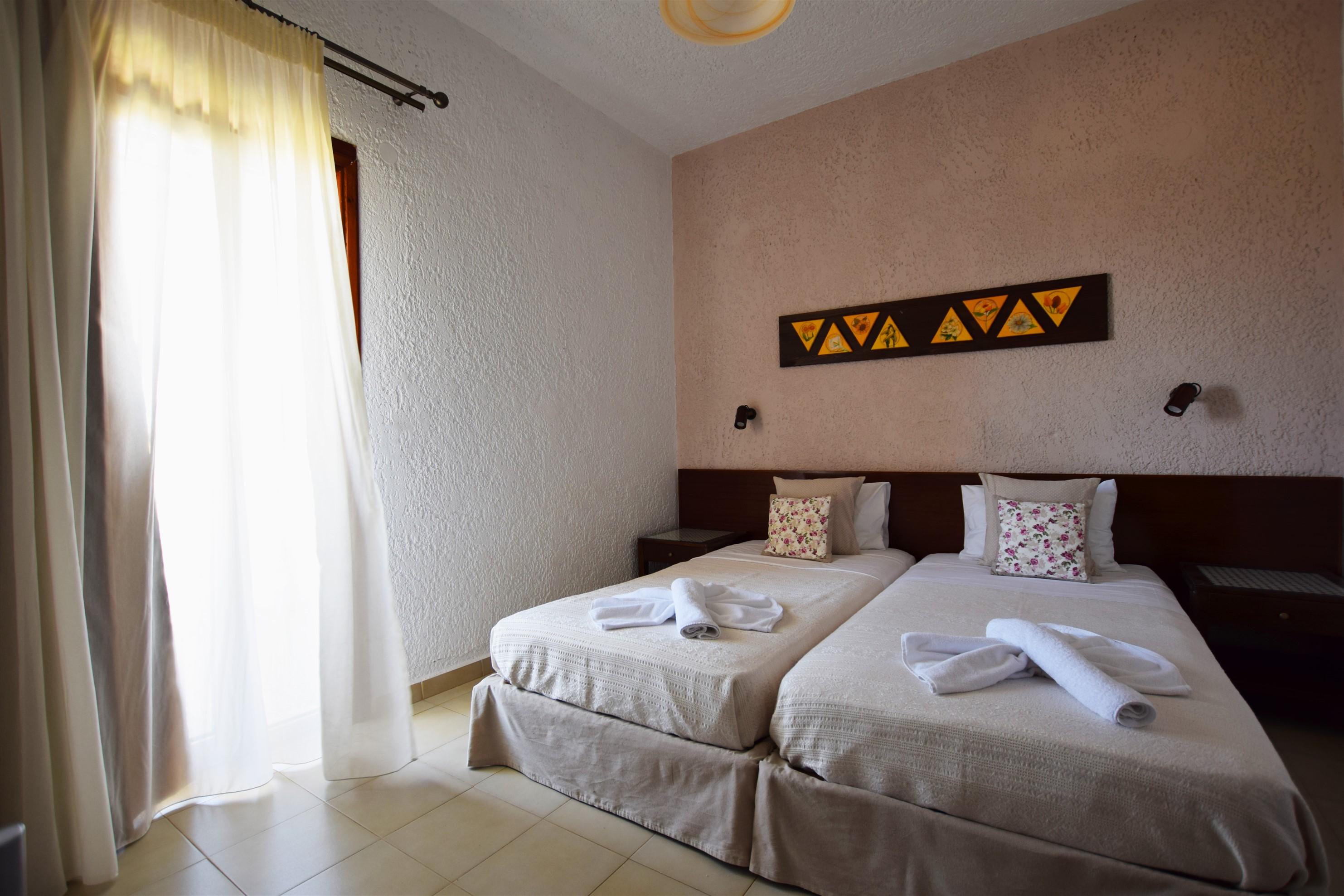 Altis Hotel Malia Exteriör bild